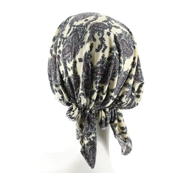 Jersey Short Tail Exercise Bandana- Cream Paisley