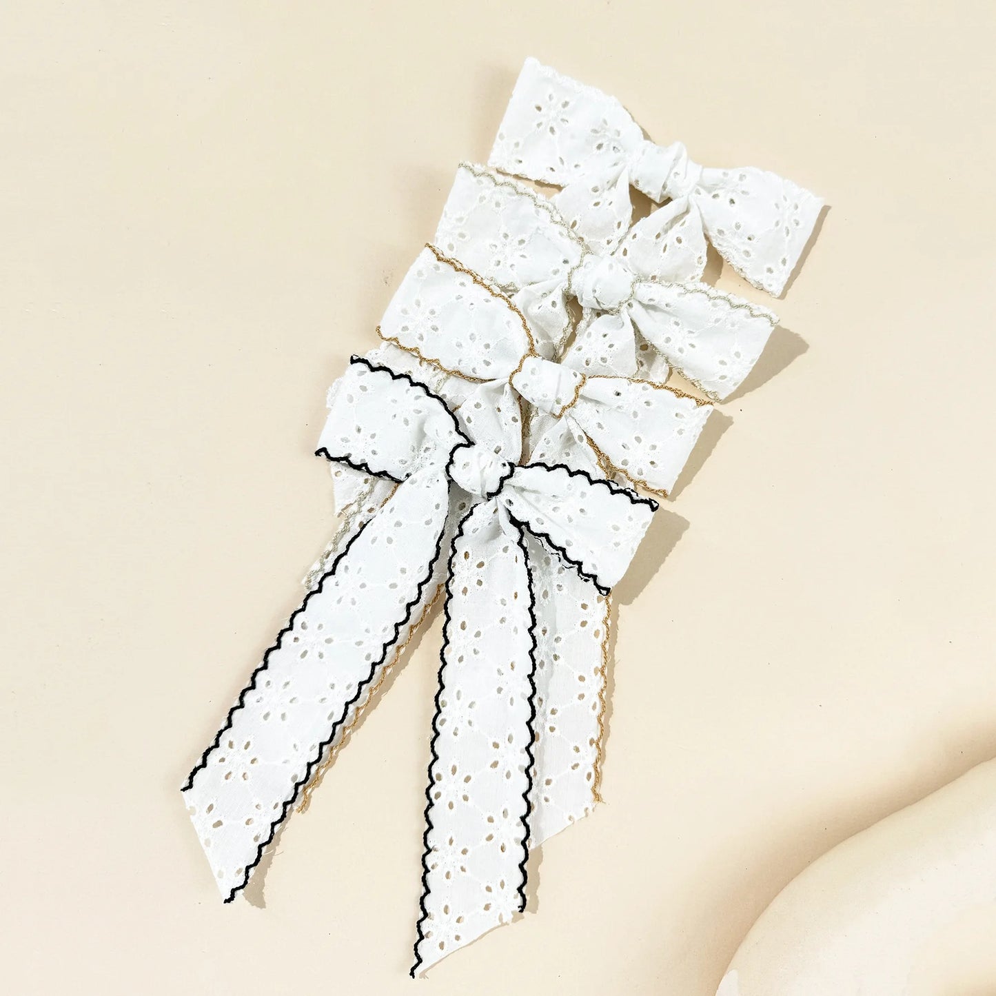 Girls Floral Lace Hairbows With Trim