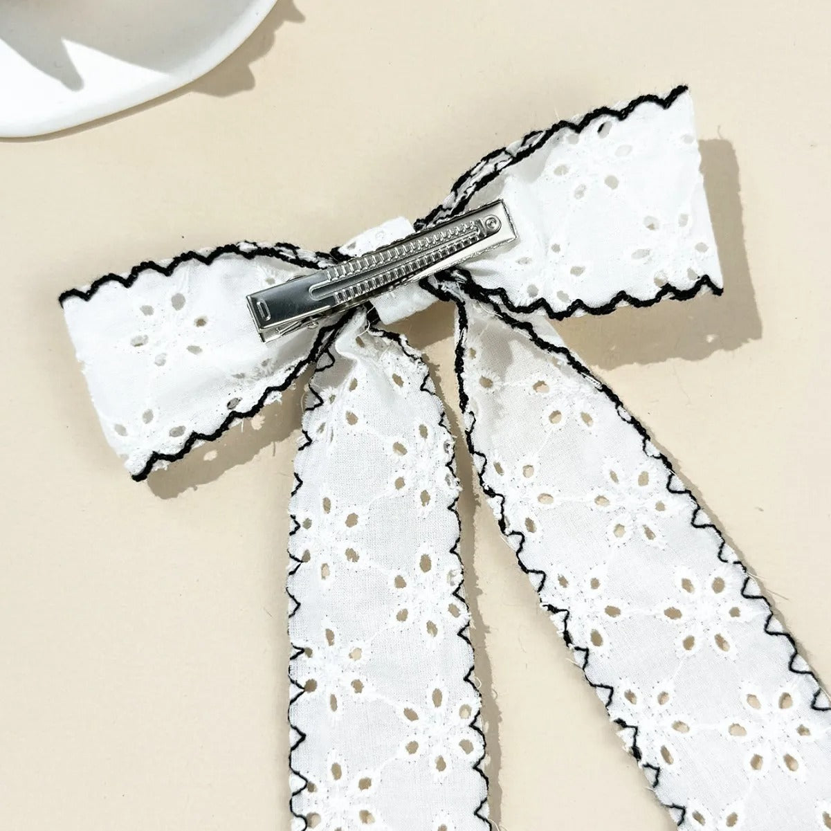 Girls Floral Lace Hairbows With Trim