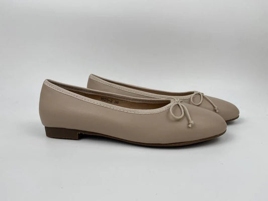 Ladies Leather Ballet Flat