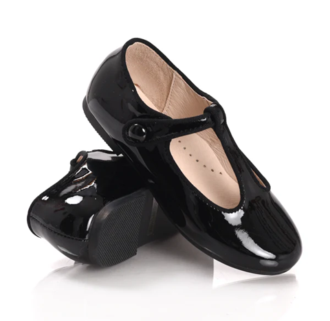 En Pointe Girls Patent Leather T Bar Shabbos Shoes