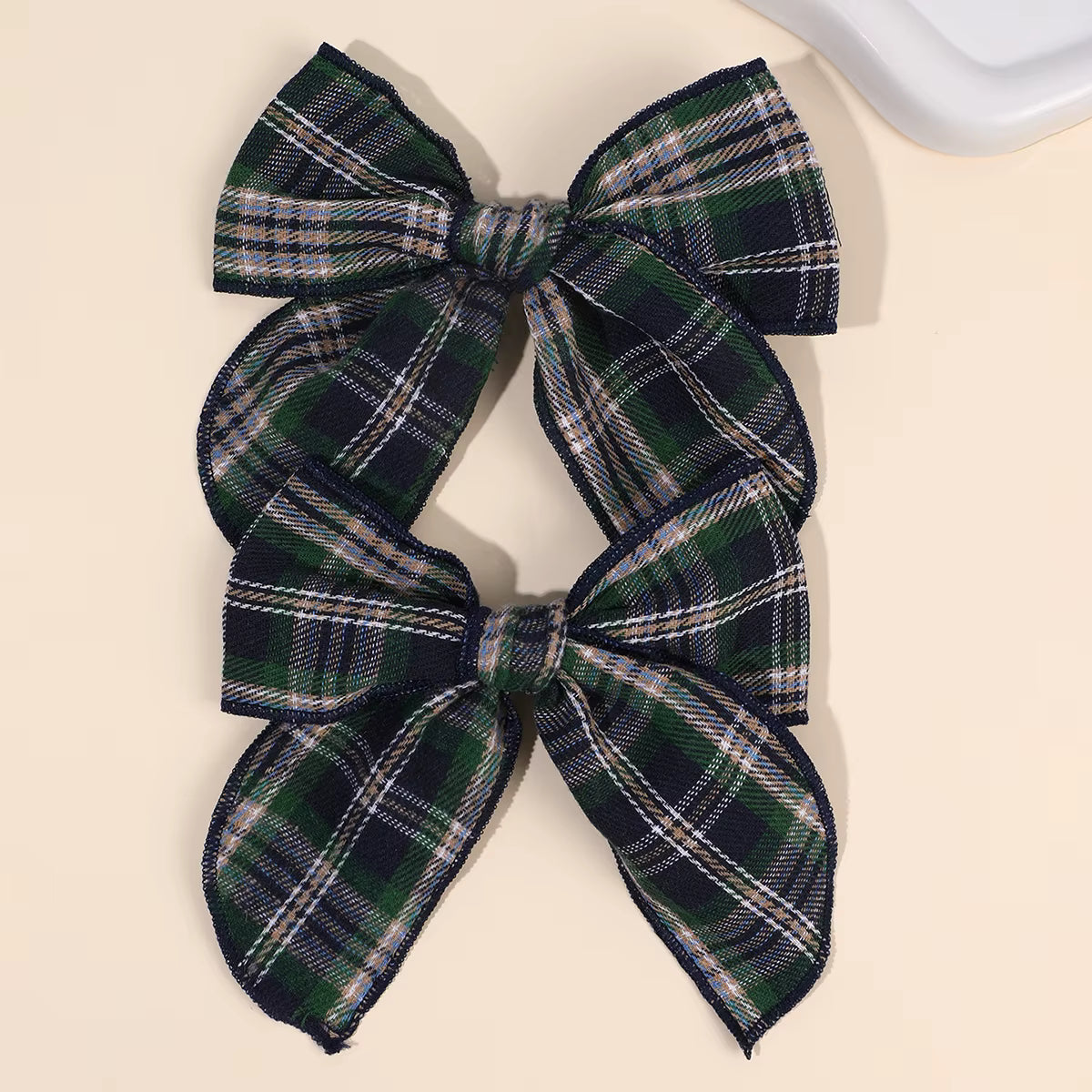 TH Plaid HairBow Short
